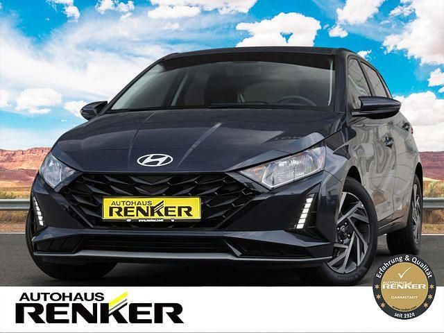 Grau Gebraucht 2025 Hyundai i20 Trend Limousine | 24.490 € (Teuer) - Bild 1/2