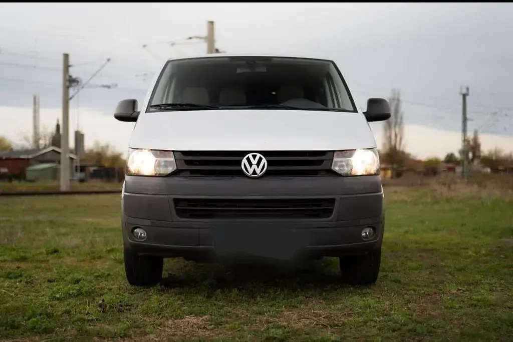 Gebraucht VW Caravelle 179 PS (131 kW) 2012 Grau Van