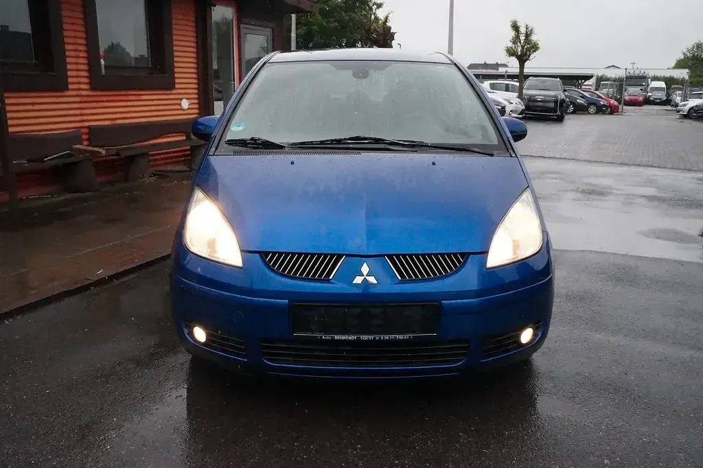 Gebraucht Mitsubishi Colt Motion 95 PS (69 kW) 2006 Blau Limousine