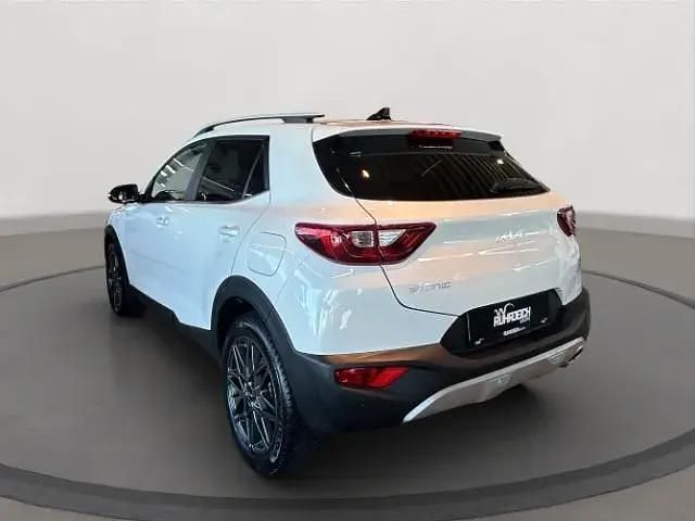 Gebraucht Kia Stonic 74 PS (54 kW) 2025 Weiß SUV