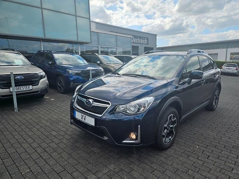 Blau Gebraucht 2016 Subaru XV Exclusive+ SUV | 16.900 € (Fairer Preis) - Bild 1/4