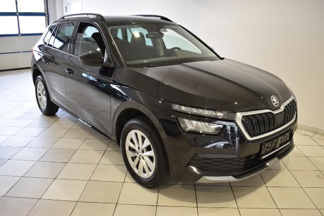 Schwarz Gebraucht 2023 Skoda Kamiq Ambition SUV | 20.489 € (Guter Preis) - Bild 1/4