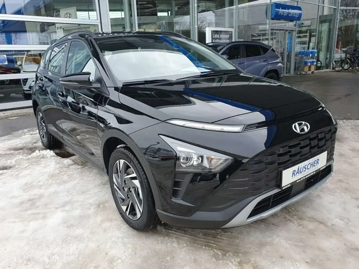 Gebraucht Hyundai Bayon Select 101 PS (74 kW) 2024 Phantom black mineraleffekt SUV