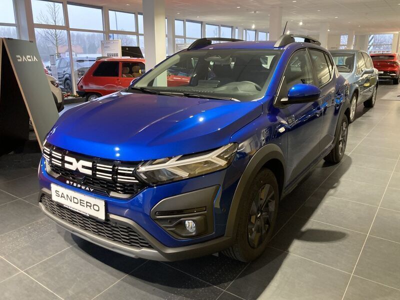 Blau Neu 2025 Dacia Sandero Expression Kleinwagen | 20.940 € (Fairer Preis) - Bild 1/4