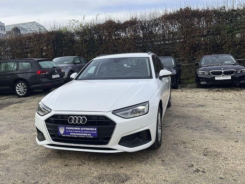 Gebraucht Audi A4 Sport 136 PS (100 kW) 2022 Ibisweiss Kombi