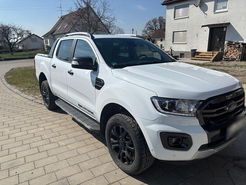Gebraucht Ford Ranger 212 PS (155 kW) 2022 Weiß Pickup
