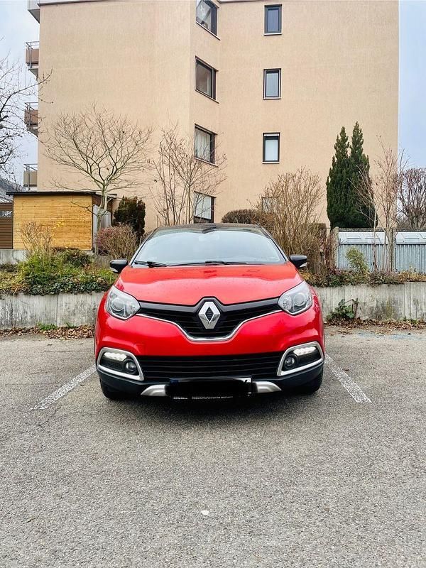 Gebraucht Renault Captur 120 PS (88 kW) 2016 Rot SUV