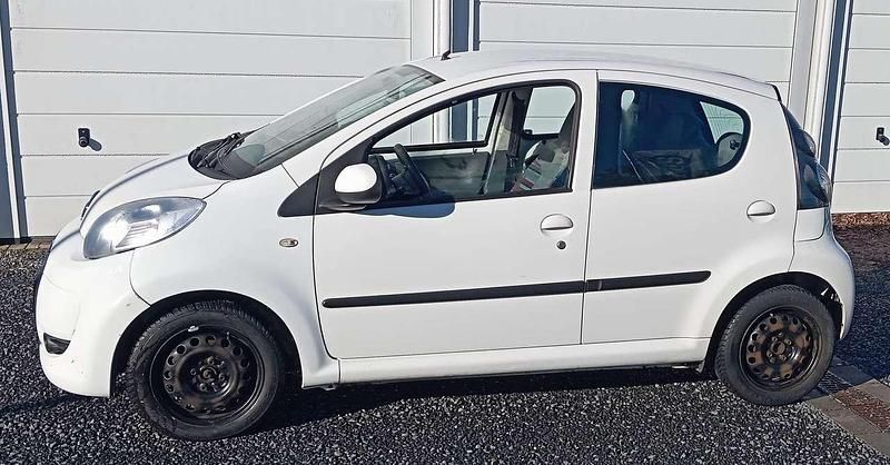 Gebraucht Citroën C1 Advance 68 PS (50 kW) 2009 Weiß Kleinwagen