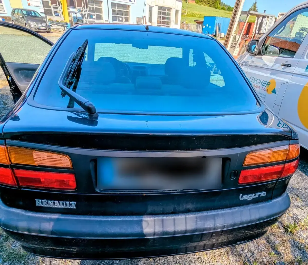 Gebraucht Renault Laguna 109 PS (80 kW) 1999 Blau Limousine