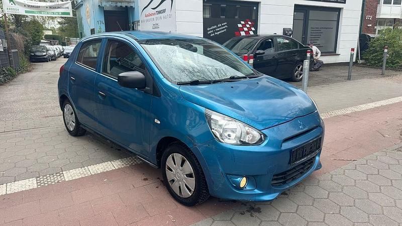 Second-hand Mitsubishi Space Star Classic Collection 71 CP (52 kW) 2014 Albastru Monovolum