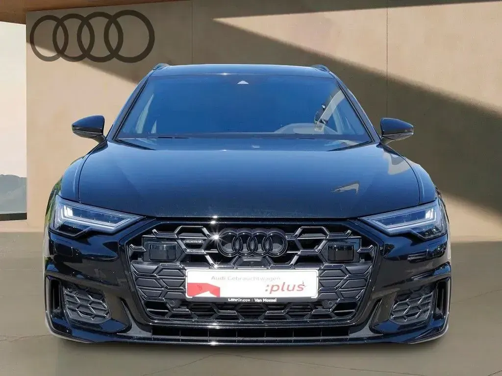Gebraucht Audi A6 S-Line 299 PS (219 kW) 2024 Mythosschwarz metallic Kombi