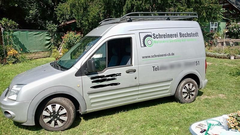Silber Gebraucht 2011 Ford Tourneo Connect Van / Kleinbus | 7.900 € - Bild 1/4