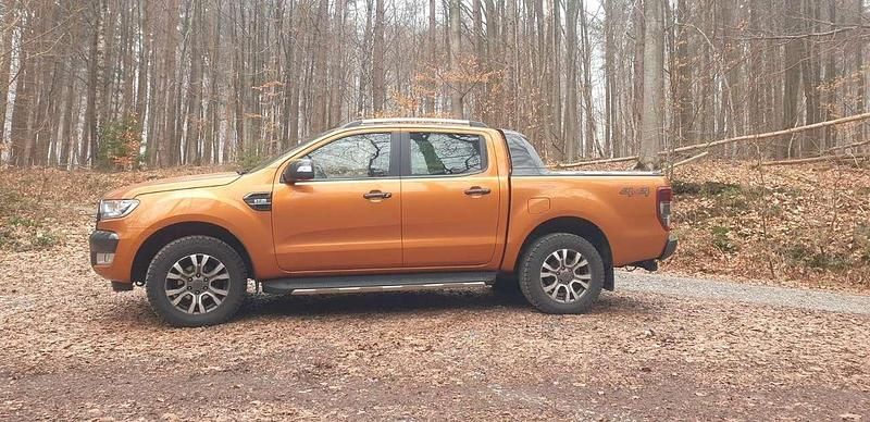 Gebraucht Ford Ranger Wildtrack 200 PS (147 kW) 2016 Orange Pickup