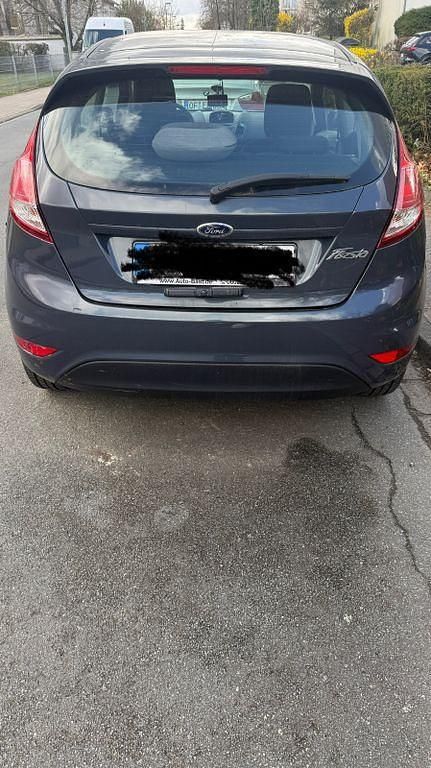 Gebraucht Ford Fiesta Trend 82 PS (60 kW) 2014 Grau Kleinwagen