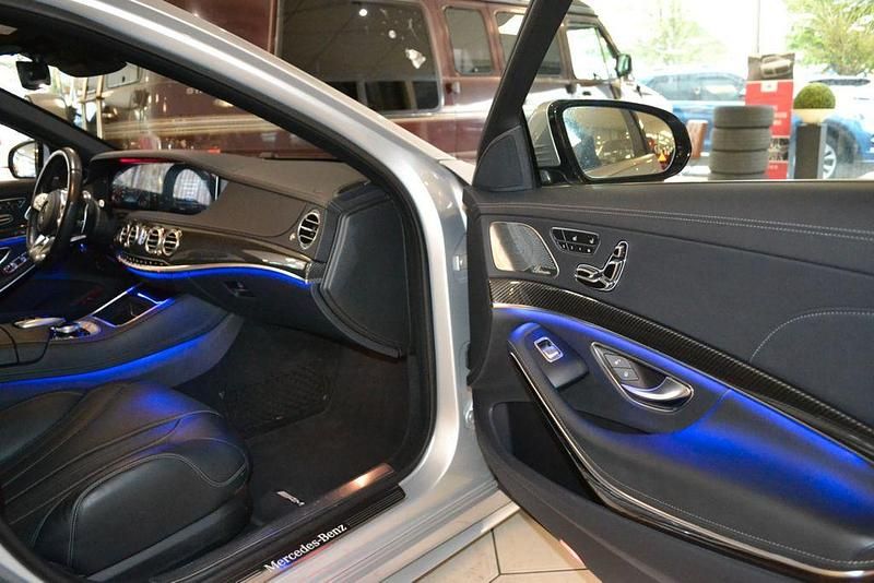 Gebraucht Mercedes S560 469 PS (344 kW) 2018 Silber Limousine