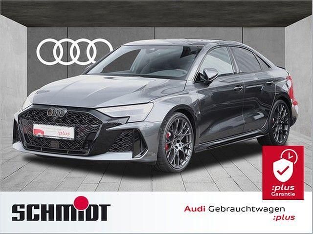 Daytonagrau perleffekt Neu 2025 Audi RS3 Sport Kleinwagen | 65.440 € - Bild 1/3