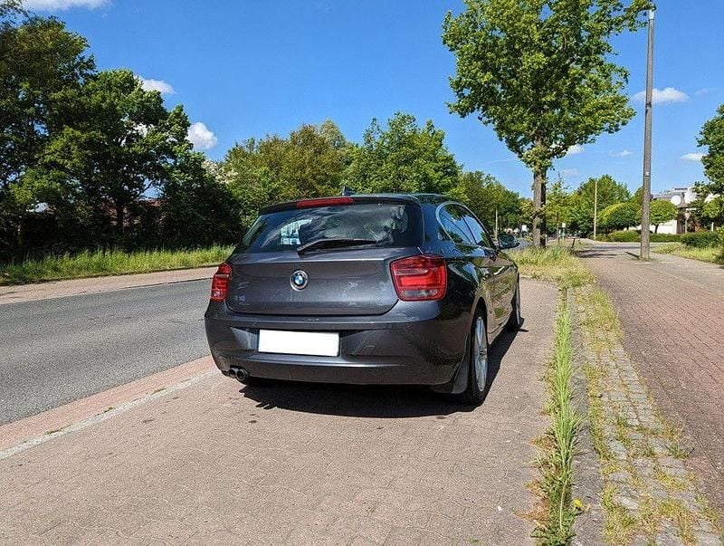 Gebraucht BMW 125 Performance 218 PS (160 kW) 2013 Grau Kleinwagen