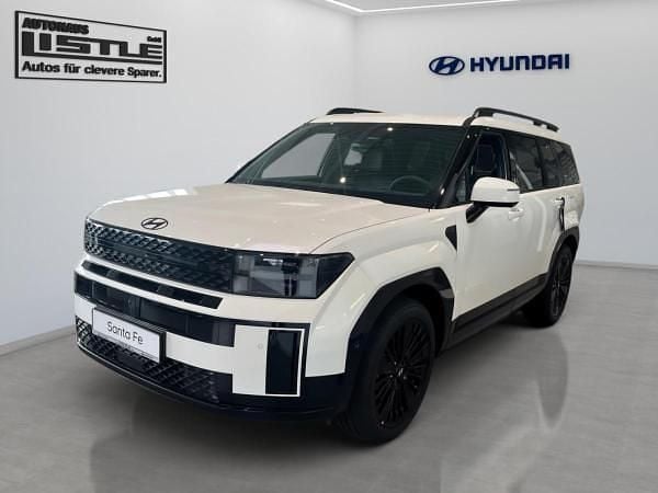Weiß (creamy white matt) Neu 2024 Hyundai Santa Fe Blackline SUV | 53.490 € - Bild 1/4