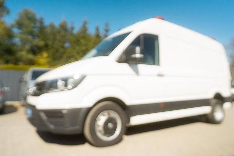 Gebraucht VW Crafter 177 PS (130 kW) 2019 Candyweiß Van