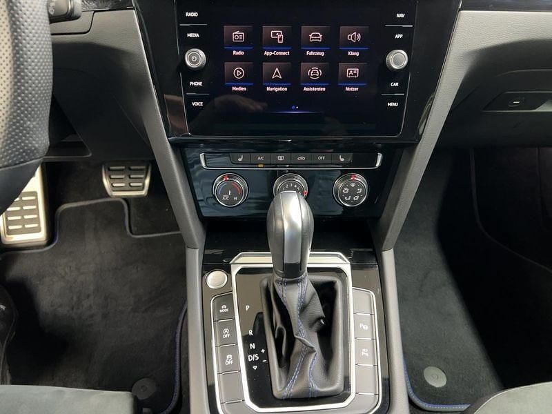 Gebraucht VW Arteon 320 PS (235 kW) 2023 Silber Kombi