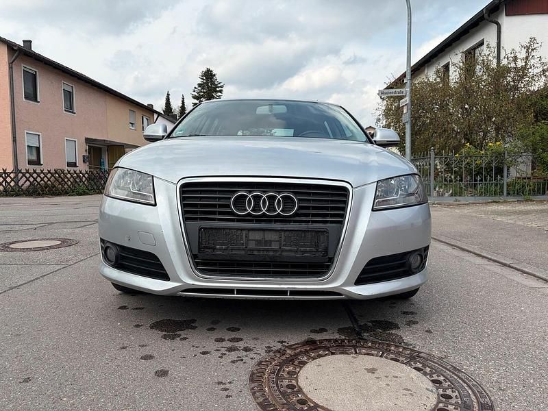 Second-hand Audi A3 122 CP (89 kW) 2008 Argintiu Hatchback