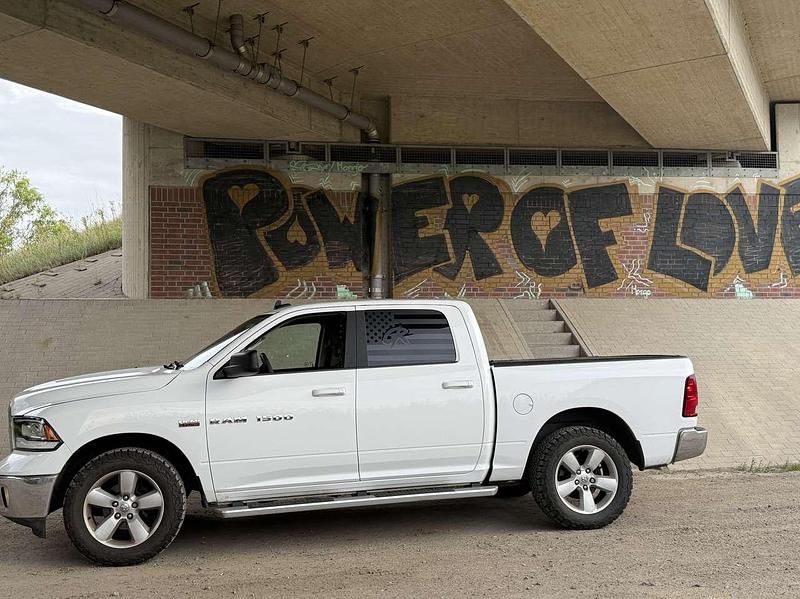 Gebraucht Dodge Ram 401 PS (294 kW) 2021 Weiß Pickup
