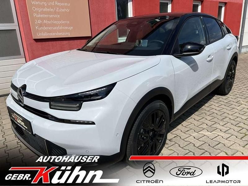 Neu Citroën C4 PureTech 131 PS (96 kW) 2025 Okenitweiß metallic Limousine