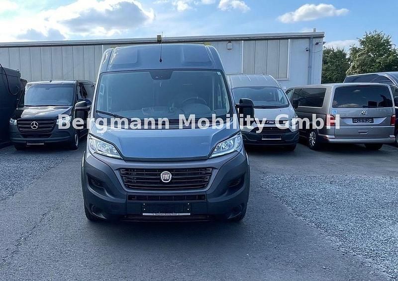 Gebraucht Fiat Ducato 140 PS (102 kW) 2020 Grau Van