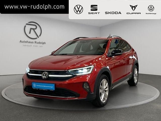 Kings red metallic Gebraucht 2024 VW Taigo Move SUV | 19.979 € (Guter Preis) - Bild 1/4