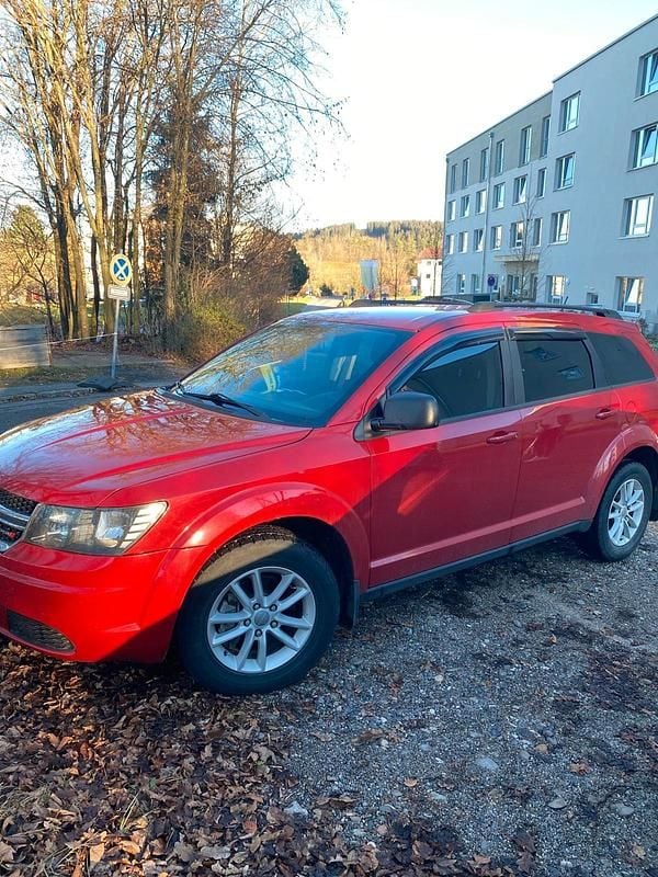 Rot Gebraucht 2014 Dodge Journey SUV | 7.000 € - Bild 1/4