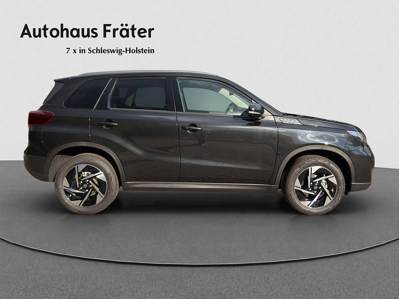 Gebraucht Suzuki Vitara Comfort+ 102 PS (75 kW) 2025 Schwarz SUV