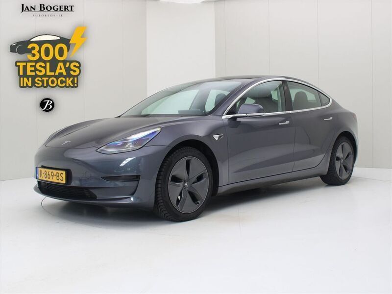 Grau Gebraucht 2020 Tesla Model 3 Standard Range Limousine | 19.999 € (Fairer Preis) - Bild 1/4