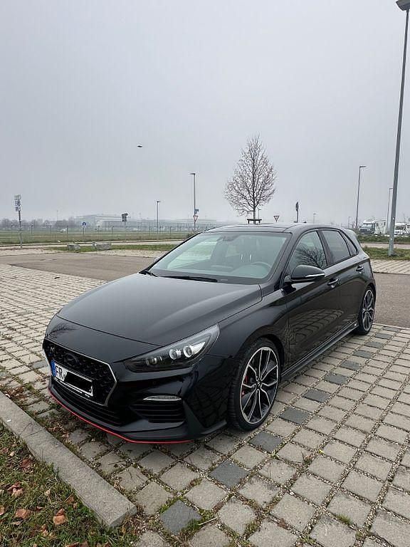 Schwarz Gebraucht 2019 Hyundai i30 N Performance Limousine | 21.500 € (Fairer Preis) - Bild 1/4