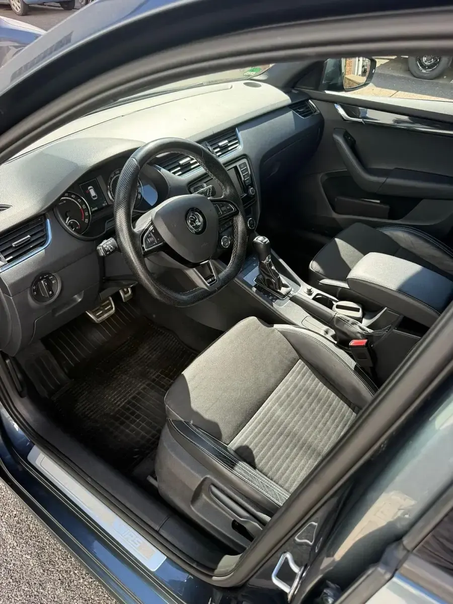 Gebraucht Skoda Octavia RS 190 PS (139 kW) 2016 Grau Kombi