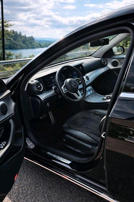 Gebraucht Mercedes E220 Avantgarde 194 PS (142 kW) 2019 Schwarz Kombi
