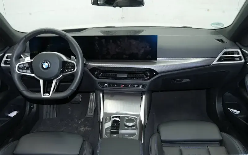 Gebraucht BMW 420 Luxury Line 184 PS (135 kW) 2025 Weiß Cabrio