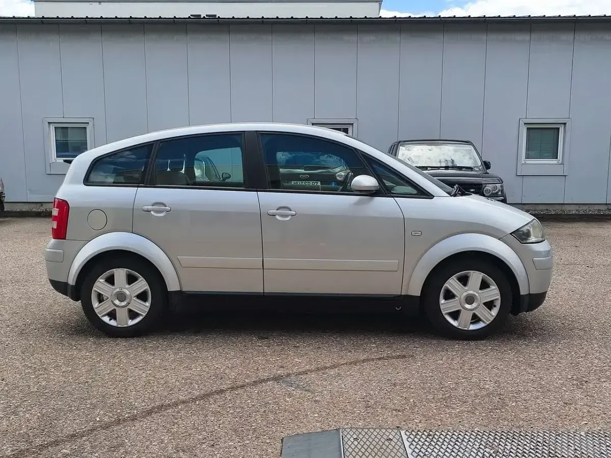 Gebraucht Audi A2 75 PS (55 kW) 2001 Silber Kleinwagen