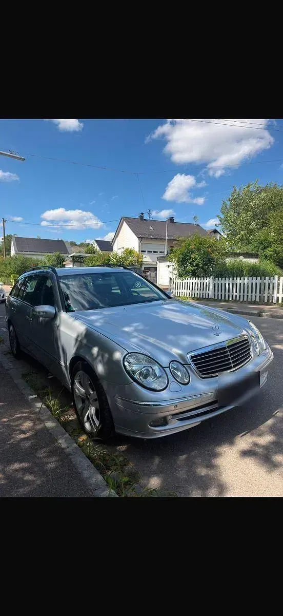 Gebraucht Mercedes E350 Avantgarde 272 PS (200 kW) 2006 Silber Kombi