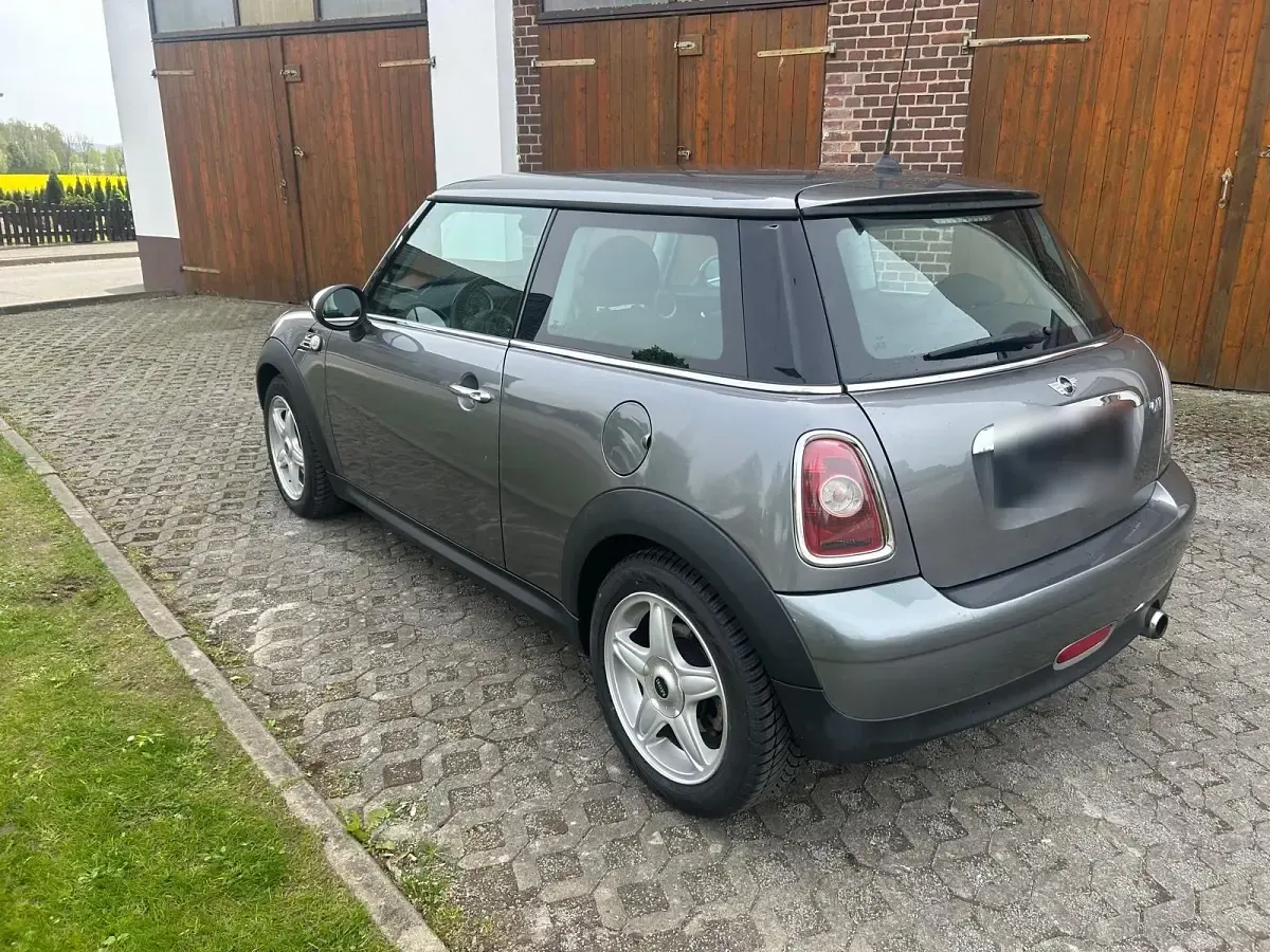 Usado Mini ONE 95 HP (69 kW) 2009 Cinzento Citadino