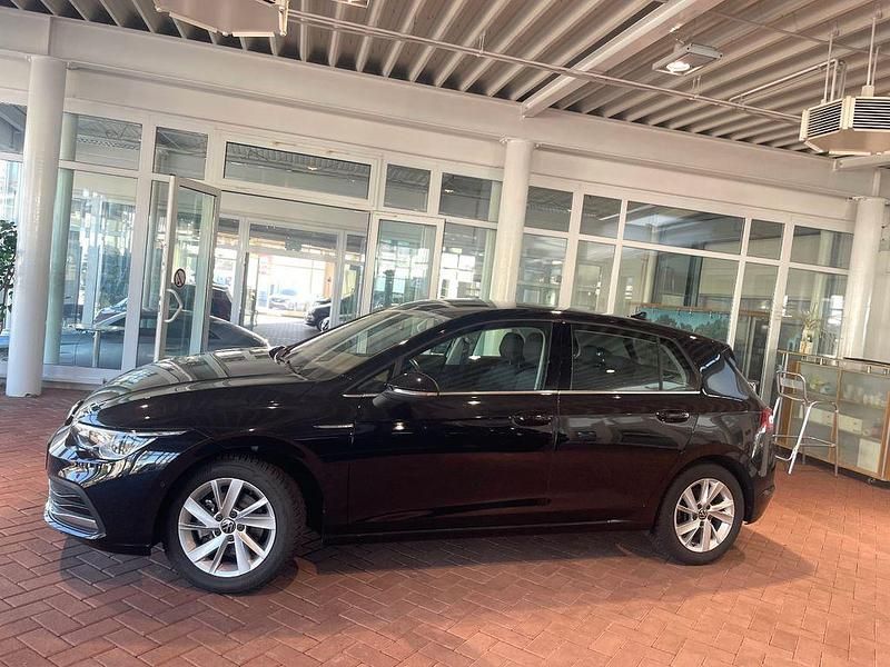 Gebraucht VW Golf VII Pro 150 PS (110 kW) 2021 Schwarz Kleinwagen