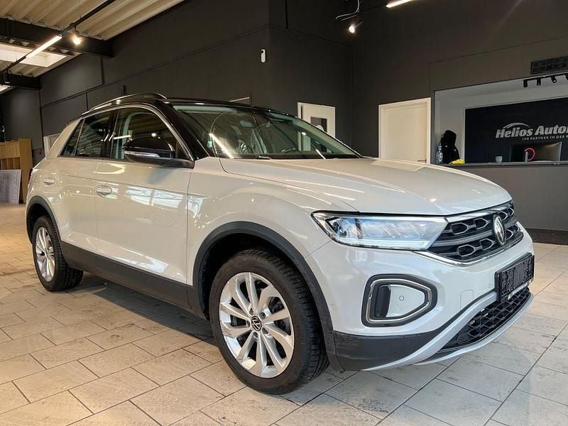 Grau Gebraucht 2022 VW T-Roc Life SUV | 19.890 € (Guter Preis) - Bild 1/4