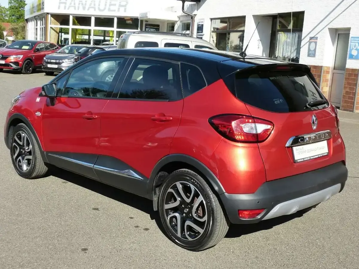 Begagnad Renault Captur 120 HK (88 kW) 2015 Röd SUV