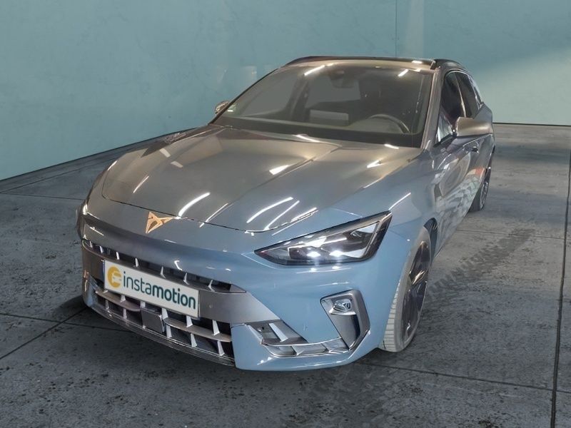 Blau Gebraucht 2024 Cupra Leon Kombi | 36.070 € (Teuer) - Bild 1/2