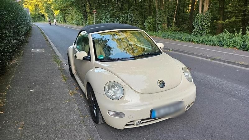 Beige Gebraucht 2004 VW Beetle Cabrio | 1.999 € (Superpreis) - Bild 1/4