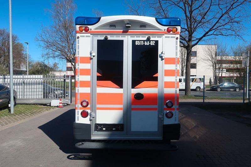 Gebraucht Mercedes Sprinter 163 PS (119 kW) 2013 Weiß