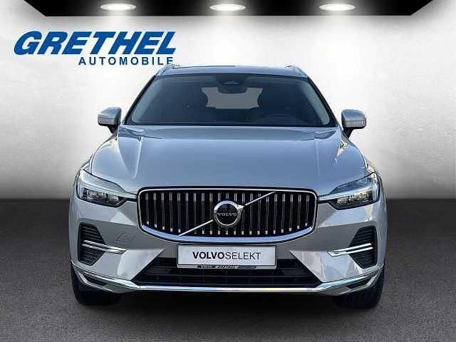 Gebraucht Volvo XC60 145 PS (106 kW) 2022 SUV