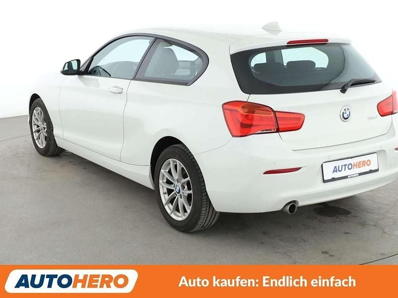 Gebraucht BMW 116 Advantage 116 PS (85 kW) 2019 Alpinweiss iii Kleinwagen