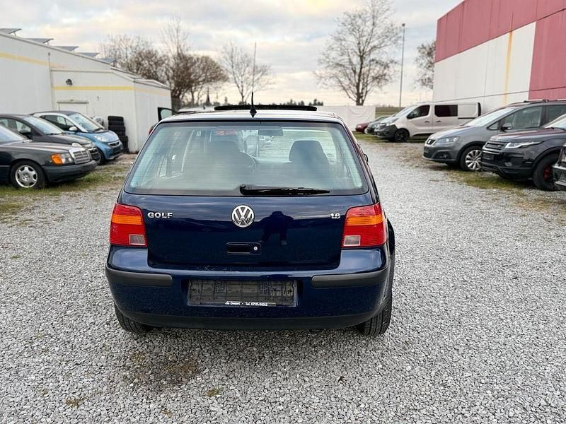 Gebraucht VW Golf III 101 PS (74 kW) 1999 Blau Limousine