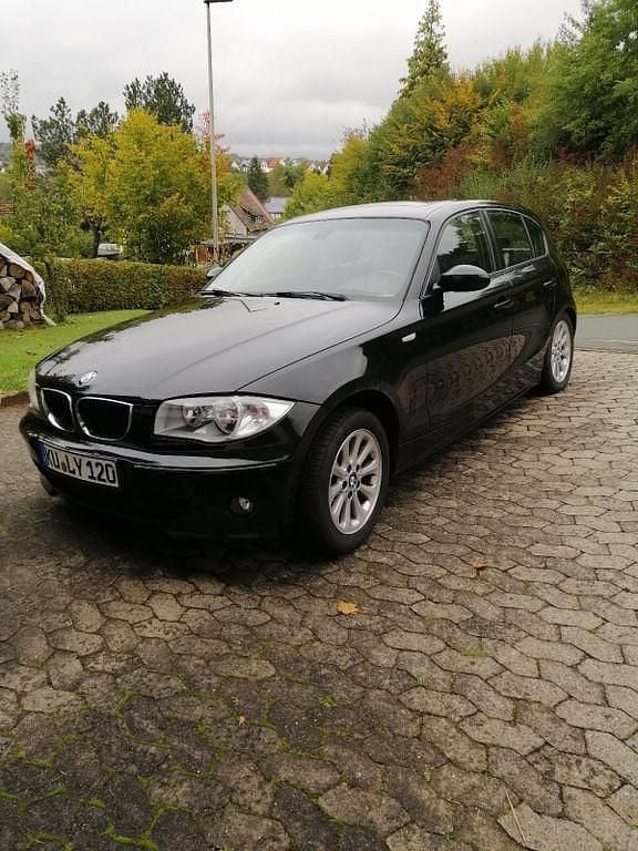 Schwarz Gebraucht 2006 BMW 120 Kleinwagen | 3.100 € (Superpreis) - Bild 1/4