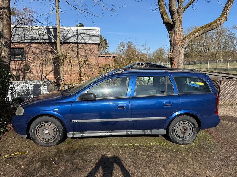 Second-hand Opel Astra 125 CP (91 kW) 2003 Albastru Break